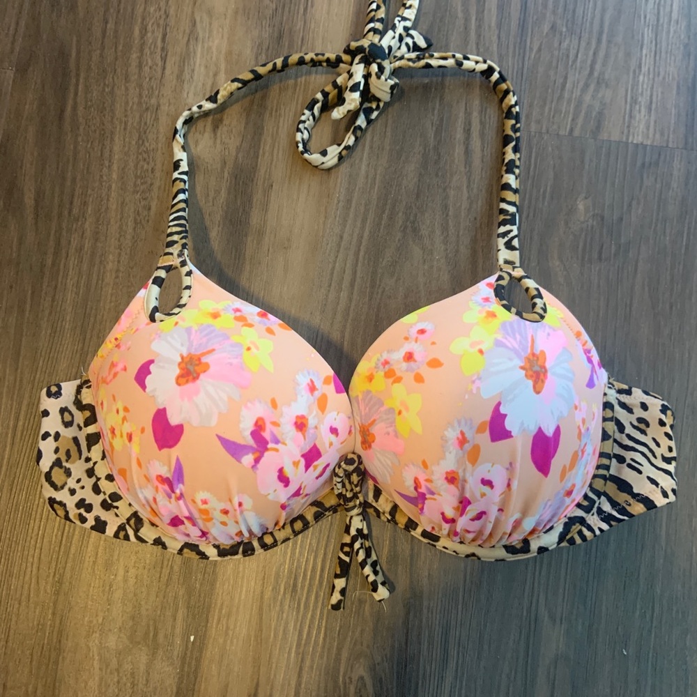 VS plunge bikini top